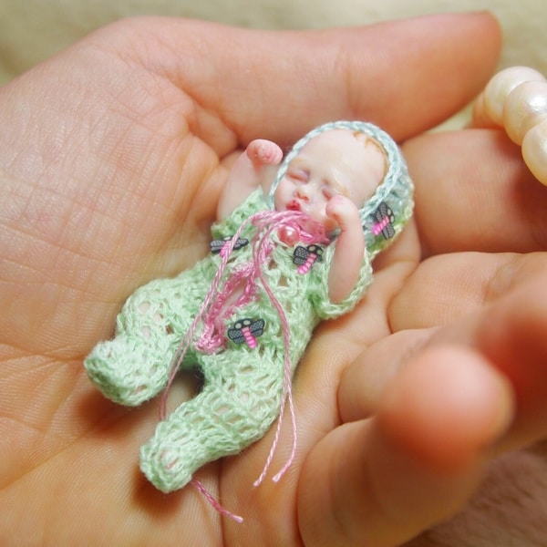 Dragonfly - Custom hand sculpted OOAK baby - Micro mini reborn - Polymer clay original hand sculpted art dolls 1:12 dollhouse scale