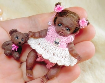 Rosie- resin OOAK baby doll - Micro mini reborn with accesories - original art doll 1:12 dollhouse scale