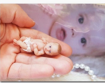 Custom portrait from photo. Sculpted portrait doll of your baby. OOAK Polymer clay original hand sculpted Micro baby doll 1,5-2 inches size