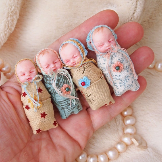 Miniature Reborn Baby Girl, Free Legs and Hands 1/12 Scale Dollhouse  Babies, Ooak Baby Accessories -  New Zealand