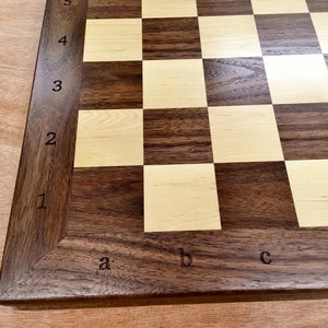 Handmade walnut & maple chess board: algebraic notation, Staunton pieces