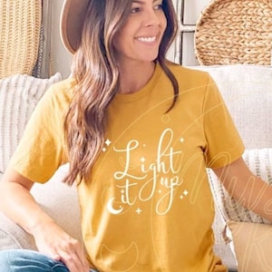 ライトアップTシャツ SJM ユニセックス サラ・J・マース ACOTAR TOG クレセントシティTシャツ
