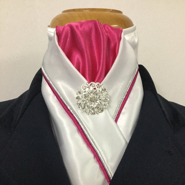 ovation stock tie