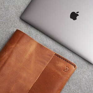 Tan Leather MacBook Case, Apple MacBook Air 13 Carrying Case, MacBook Pro 14, MacBook Pro 13, MacBook Pro 16, MacBook Cover, MacBook Sleeve