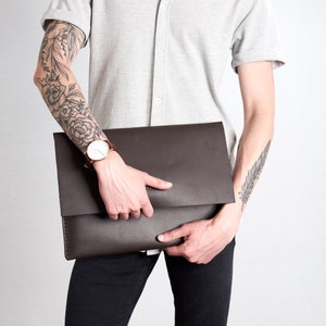 Marron Leather ASUS ZenBook Pro Duo Sleeve, Men Laptop Case, ASUS Pencil Holder, Protective Folio Carrying Bag. Custom Engraved Gift for Men