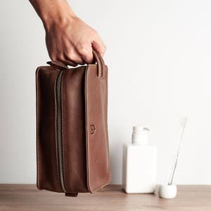 Brown Leather Toiletry Bag Men, Handmade Travel Dopp Kit, Wash Shaving Pouch, Waterproof Storage. Personalized Groomsmen Monogram Gift