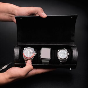 Zwart lederen horlogekast op rol, 3-4 horloges, heren reizen polshouder display luxe zakje opbergdoos, gepersonaliseerd graveerbaar