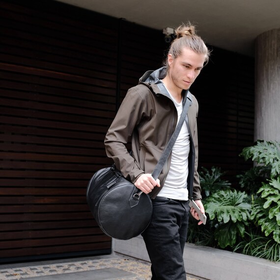 men's small leather duffle bag