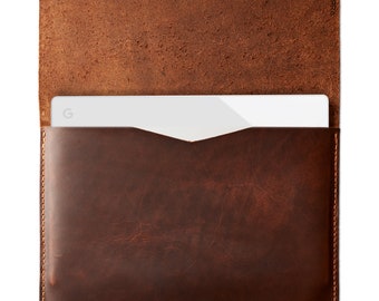 Distressed Tan Leather Case, Pixelbook Go Cover, Pixelbook Sleeve, Custom Engraved Men Gift, Google Laptop Folio, Protective Travel Tech Bag
