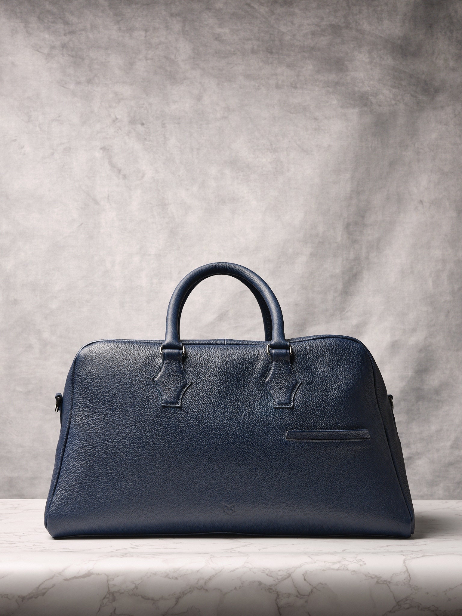 Louis vuitton black weekend bag shop