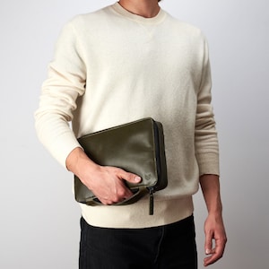 Green Leather Gadget Travel Bag, iPad Leather Bag, Tech Dopp Kit, Cable Ties, Gifts for Men, Electronic Organizer, Tech Organizer, iPad Bag