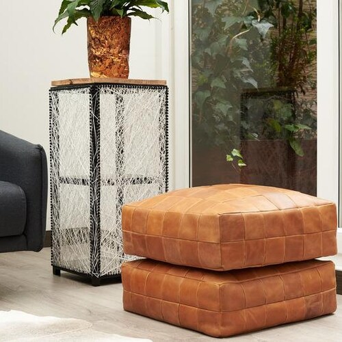 pillows on ottoman
