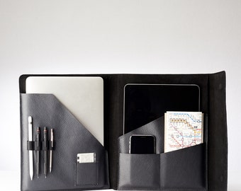 Cartera de documentos para tableta y portátil de cuero negro para hombres, estuche para archivadores A4, organizador de trabajo empresarial. Folio Carta. Regalo de monograma personalizado