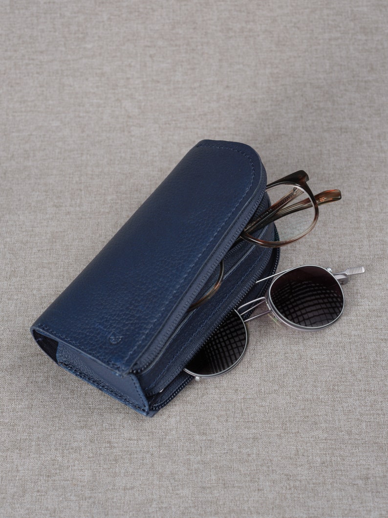 Navy Leather Glasses Case Double Men, Two Sunglasses Bag, Eyewear Twin Pouch, Travel Suede Sleeve Cover. Custom Monogram Gift CAPRA LEATHER imagem 7