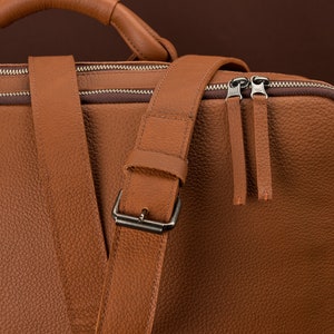 Shoulder strap. Weekend Bag Tan by Capra Leather