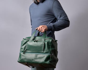 Green Ventra Leather Sport Bag, Premium Gym Bag, Travel Duffel with Compartments, Handmade Carryall, Weekender Bag, Custom Mens Gift