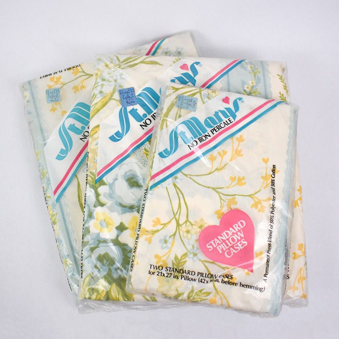 Vintage Shabby Chic Sheets Blue Cabbage Roses 1970's St. Mary's Rose ...