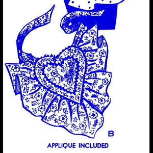 以下が含まれることがあります： ハート型のアップリケが付いたドレスの青と白の裁縫パターン。パターン番号は2287。パターンには、AとBでラベル付けされた2つの異なるスタイルのドレスの作り方の説明が含まれています。