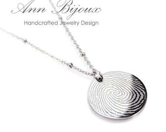 Engraved Fingerprint Necklace: Personalized Stainless Steel Keepsake
