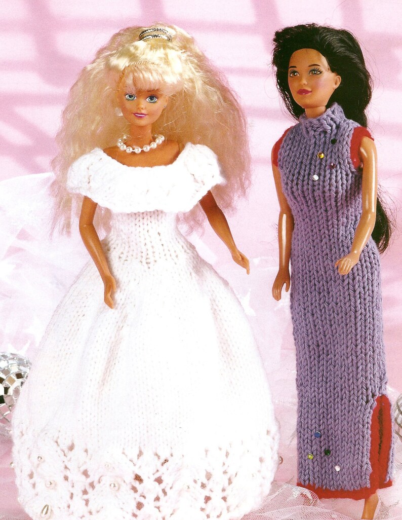1x BARBIE SINDY DOLL TOYS CLOTHING 