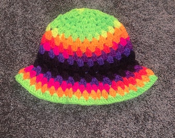 Granny’s Stitch Bucket Hat
