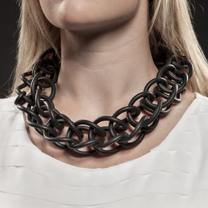 Rubber necklace no.6 short