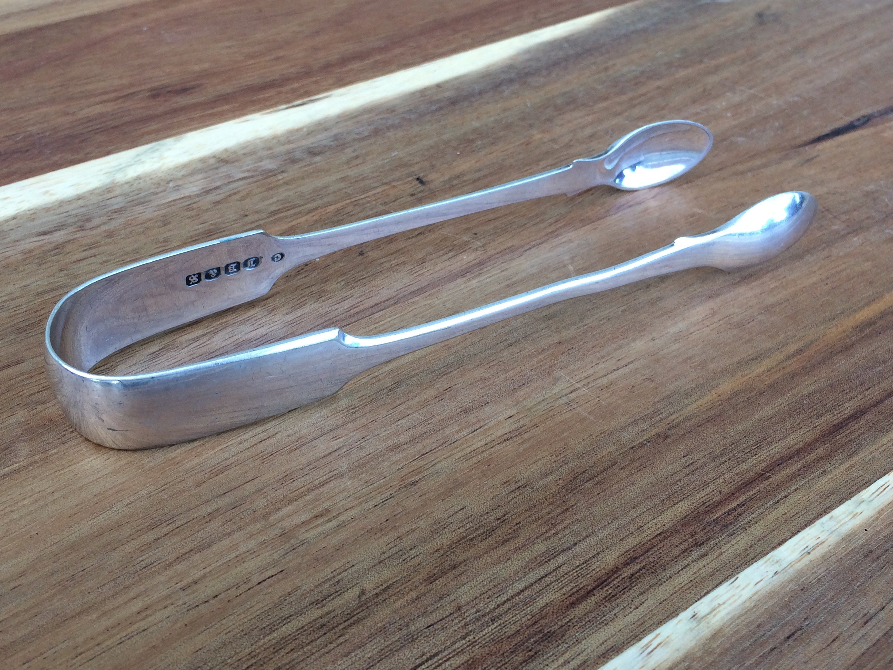 シルバーのシュガートング ビンテージ北欧雑貨/スウェーデン製/シルバー（純銀）/シュガー