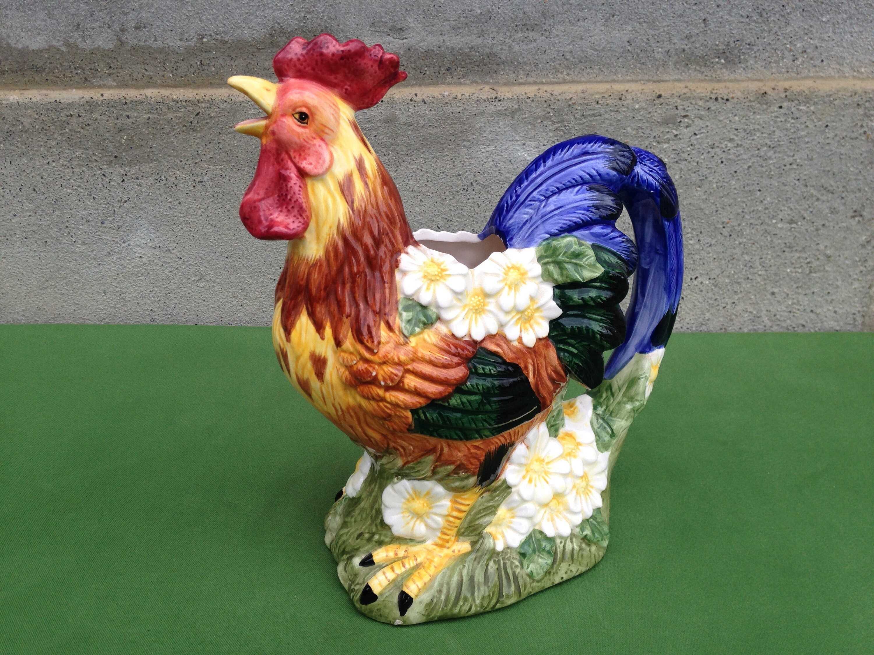 Pichet de Coq ou Poulet, Pichet d'eau Décoratif Vintage Français d'eau, d'animal en Céramique, Trouv