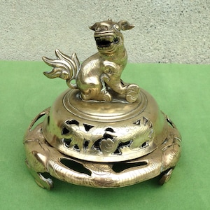 Chinese Foo Dog Incense Burner, Antique Brass Censer for Meditation or Ceremony