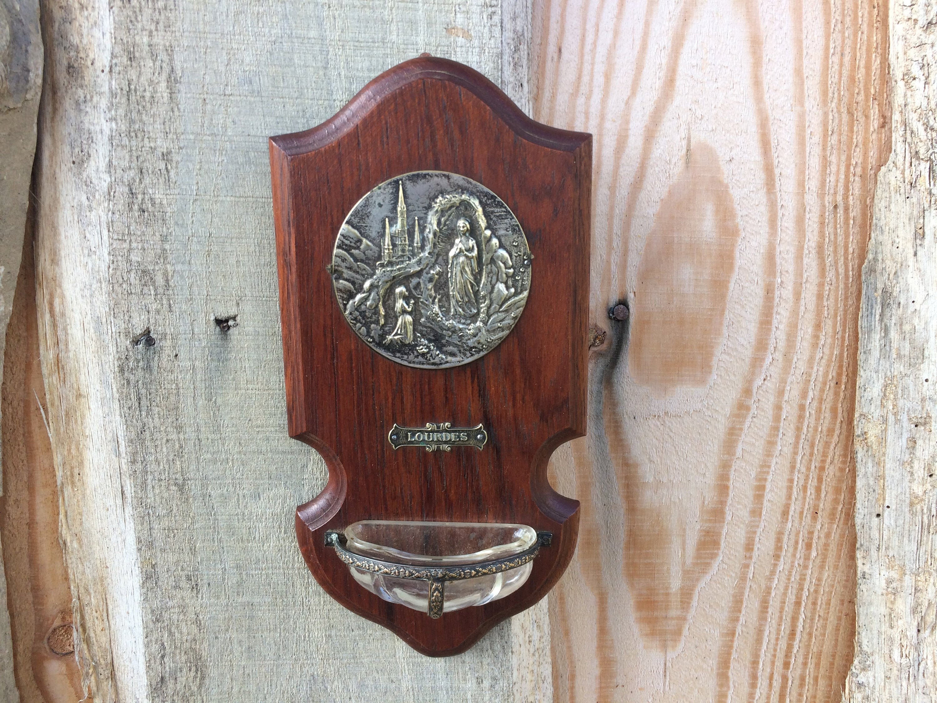 Français Antique Holy Water Font ou Benitier de Lourdes, Christian Wall Decor Cadeau Religieux, Trou