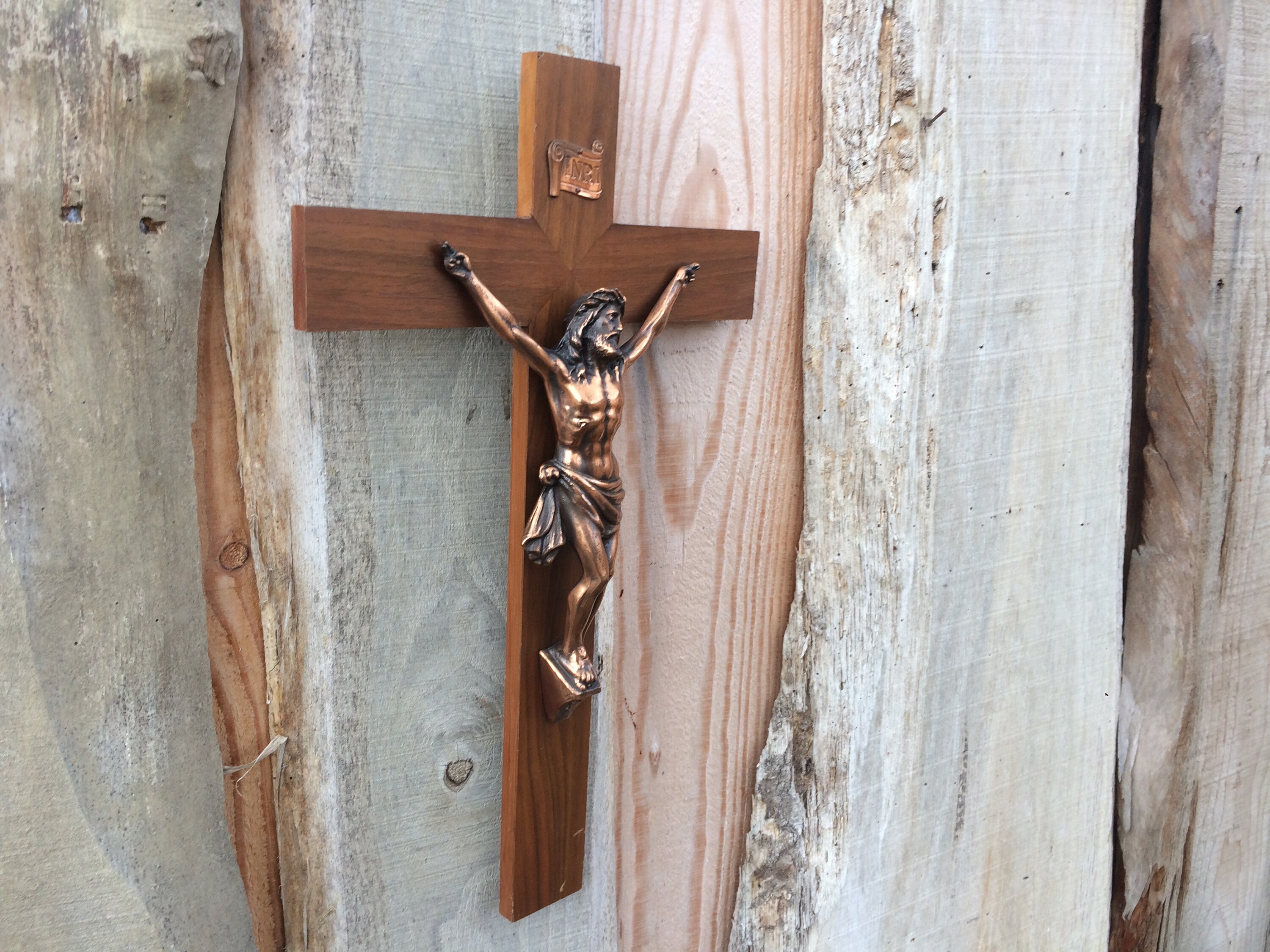 Grande Croix Murale ou Crucifix, Crucifix Espagnol Vintage en Cuivre et Bois Mur Pendentif Croix Déc