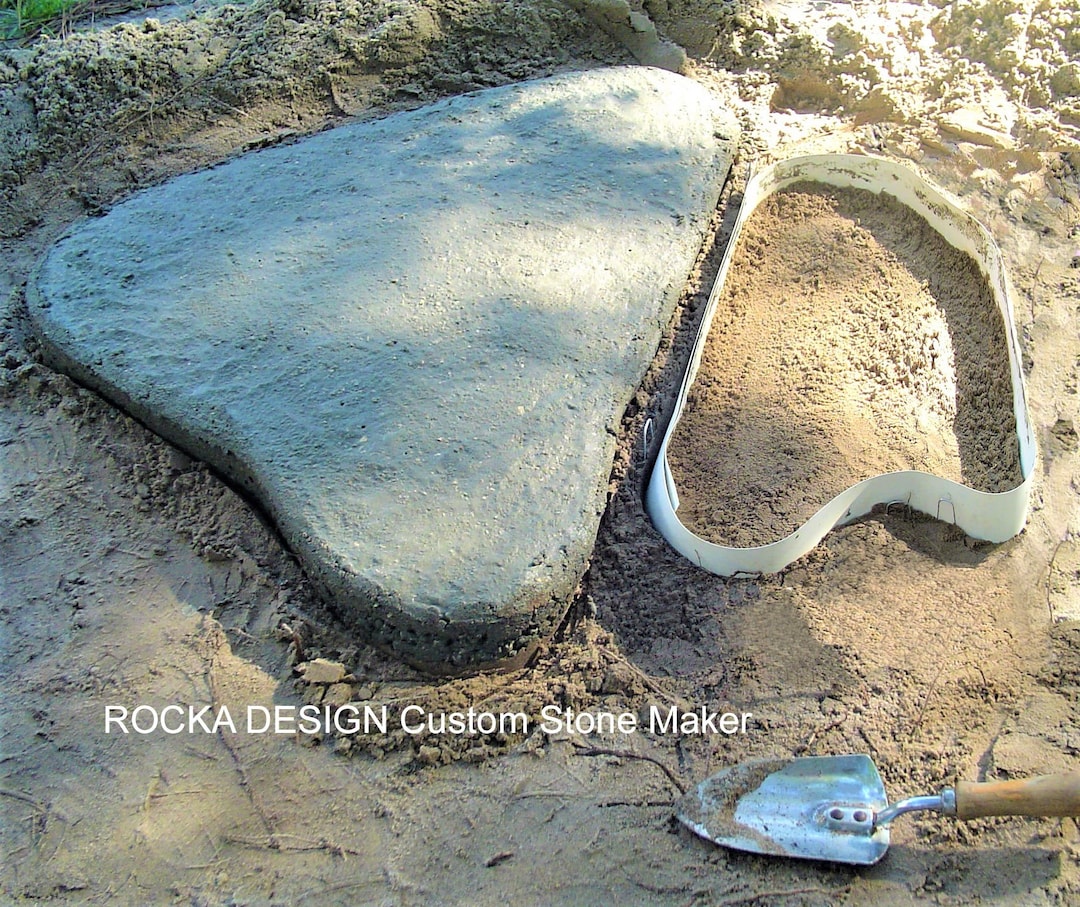 Rock Look concrete stepping stone mold set 2031 - Moldcreations