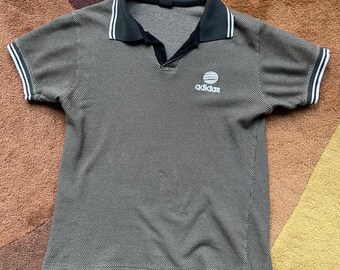 Adidas bootleg uit de jaren 90: New Vasantham poloshirt met kraag, getextureerd groen, maat M.