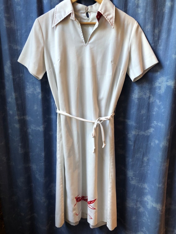 Vintage 60s White Shirt Dress Embroidered Roadrunn