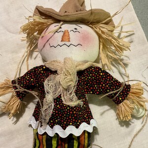 Sweet Meadow Farms Fall Scarecrow
