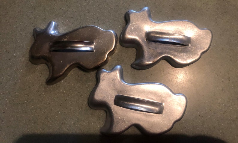Rabbit. Chick and Lion Aluminum Cookie Cutters, Vintage image 7