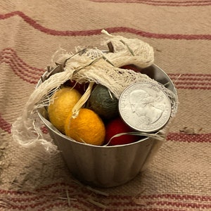 Primitive Colors 100% Felted Wool Eggs, 3/4 or 1 with krinkled kraft grasses in a ticking basket image 5