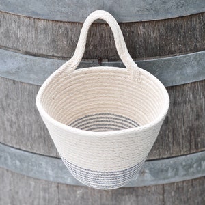 Cenote - Hanging Rope Basket, Key Basket, Key Storage, Storage Basket, Home Decor, Hygge Decor, Scandinavian Decor, Gift Idea