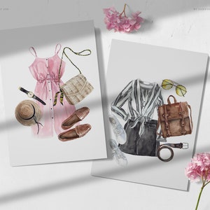 Pode incluir: Duas ilustra&ccedil;&otilde;es de aquarela de roupas. A primeira roupa &eacute; um vestido rosa com um chap&eacute;u de palha, sapatos marrons e uma bolsa de palha. A segunda roupa &eacute; uma camisa listrada com uma saia preta, t&ecirc;nis brancos, uma mochila marrom e &oacute;culos de sol.