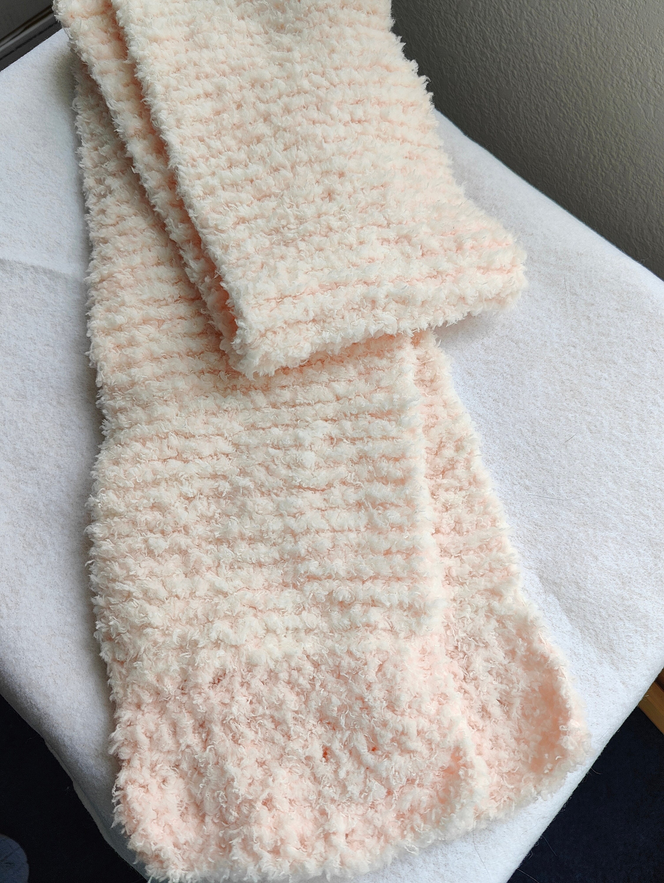 Blush pink hat & scarf set soft cozy warm pastel great gift Francesca\'s NWT Blush Pink Faux Fur 3-Piece Winter Set – Hat, Wrap Scarf  main image 3