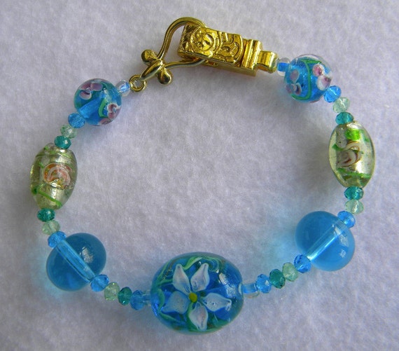 Bracelet Glass Bead Flowers Aqua Blue Sea Green Glass Bead