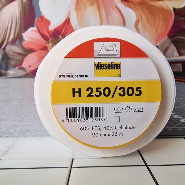 Vlieseline Vilene H250 Ferro da stiro rigido su peso medio, interfaccia rigida, stabilizzatore per cucito, bianco, Pellon equivalente a 808 Craft Fuse