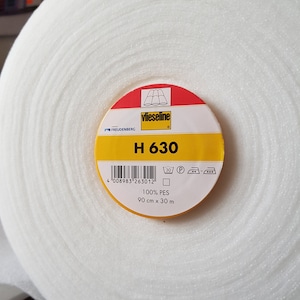 Iron On Fleece Batting, Vilene Vlieseline H630 45x50cm square,  Low Loft Fusible Wadding For Bag Making, Quilting, Sewing - QUICK DISPATCH