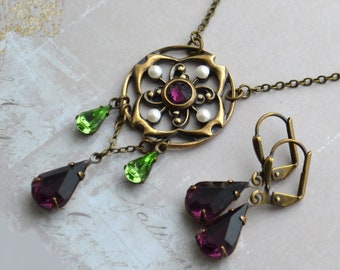 Suffragette, Edwardian, Victorian, Art Nouveau Art Deco, Amethyst and Peridot Glass Drop Necklace and Earring Set