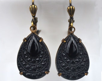Art Deco Antiqued Gold Black Glass Drop Earrings
