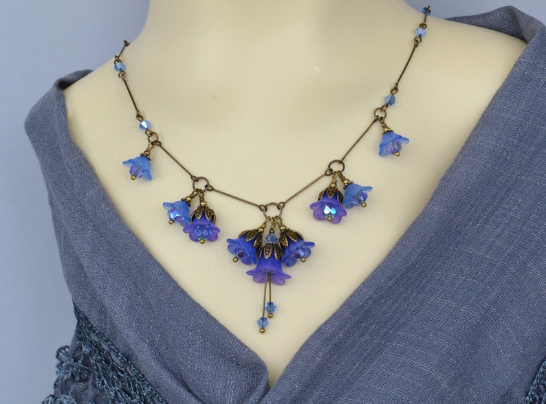 Art Nouveau Handmade Hand Painted Vintage Style Bluebell Lucite Flower Necklace image 5