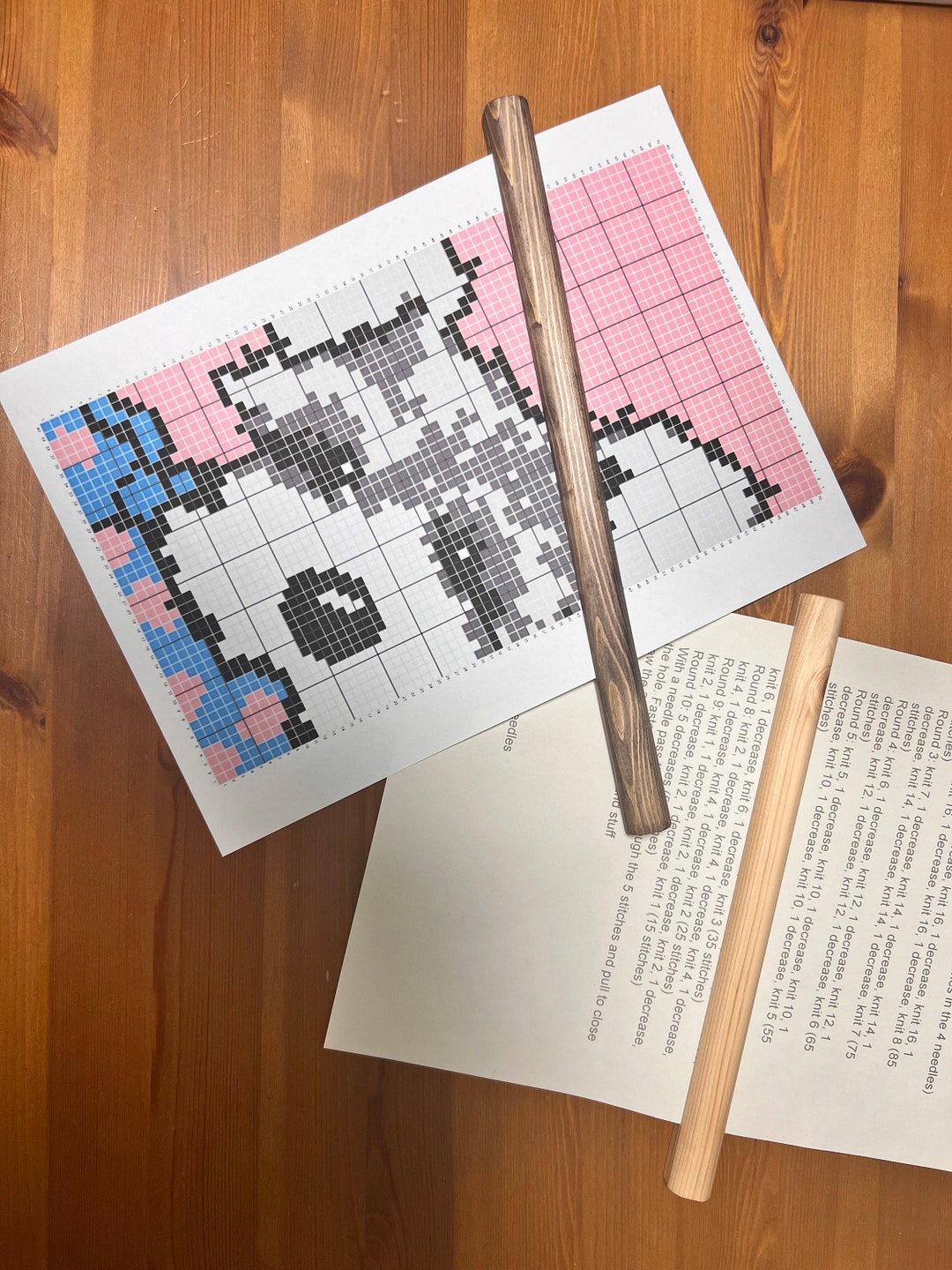 Twoway Knitting Chart Keeper, Pattern Tracker , Printed Pattern Holder