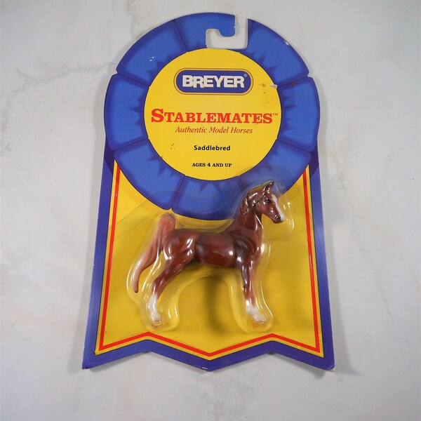 Breyer Stablemates Authentic Model Horses - American Saddlebred Model Mold #5608 Dans son emballage d’origine