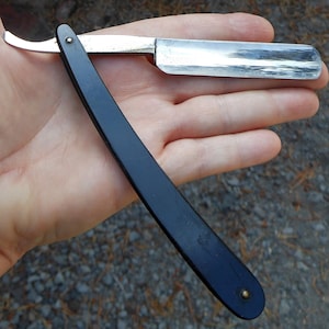 Vintage 1920's Straight Razor 7N Pyramid Model Geneva Cutlery Co ...