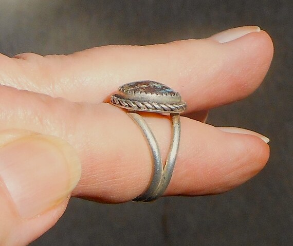 Sterling Silver Ring With Unique Boulder Turquois… - image 5